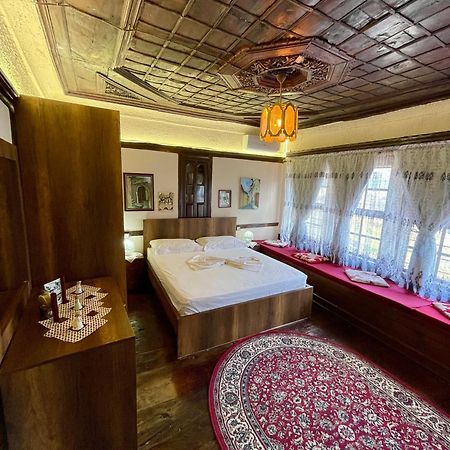 Restaurant & Guest House Semani Berat Exterior photo